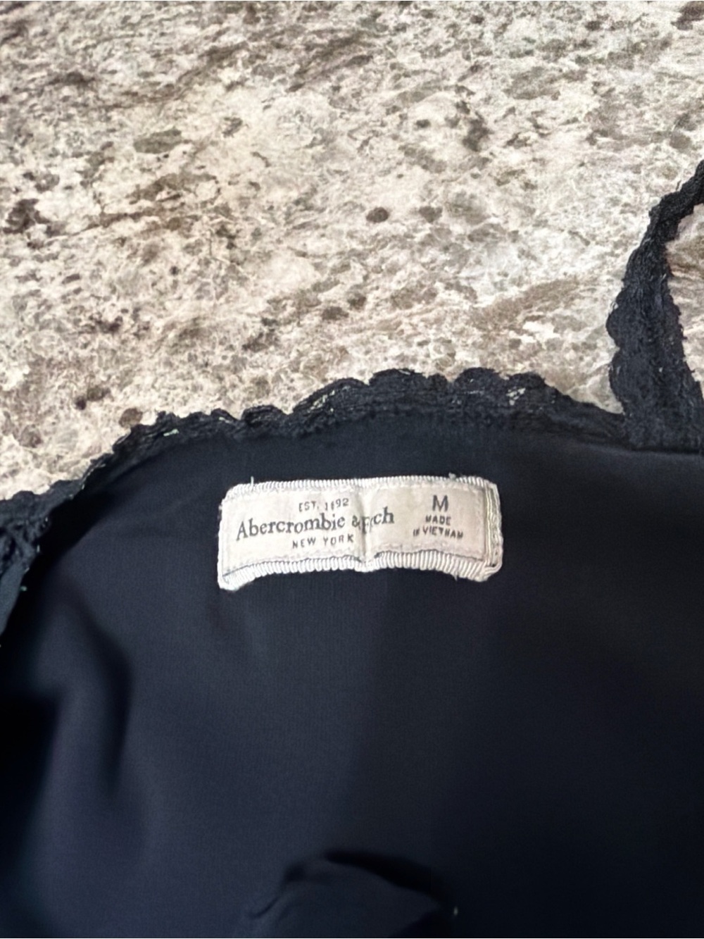 Abercrombie & Fitch Black Lace-Trim Cami - Picture 4 of 5